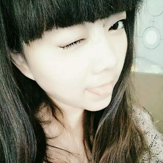 许我一片暖色晴天的头像