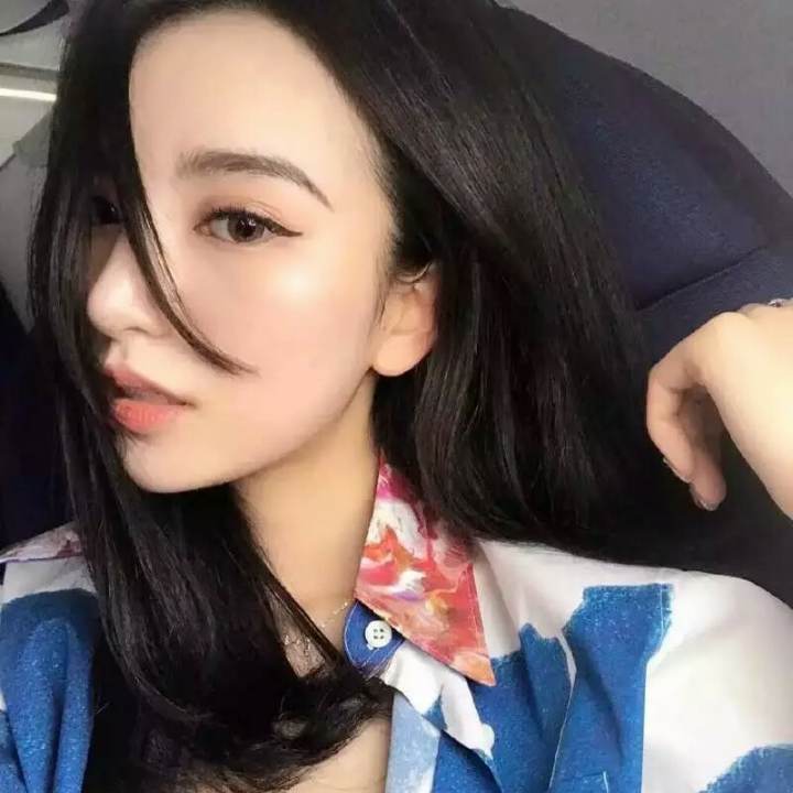嘛呢嘛呢的头像