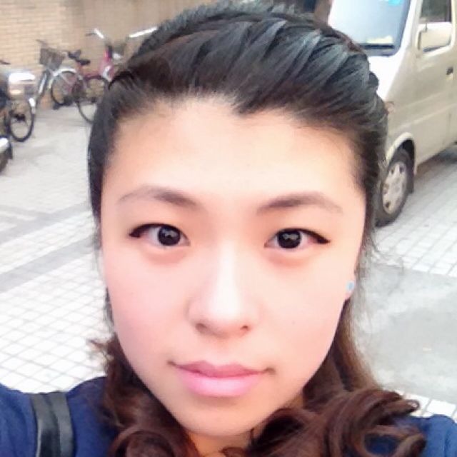 团团在线等花开的头像