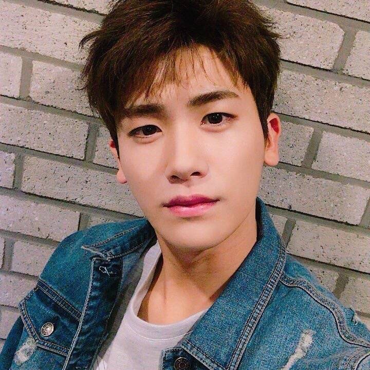 伊人容奕的自频道-优酷视频