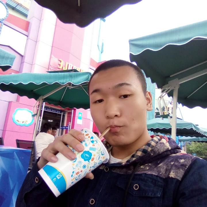 小二的头像