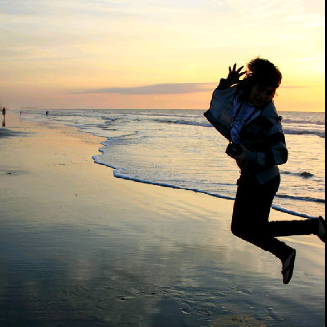 哲哲鞋评的自频道