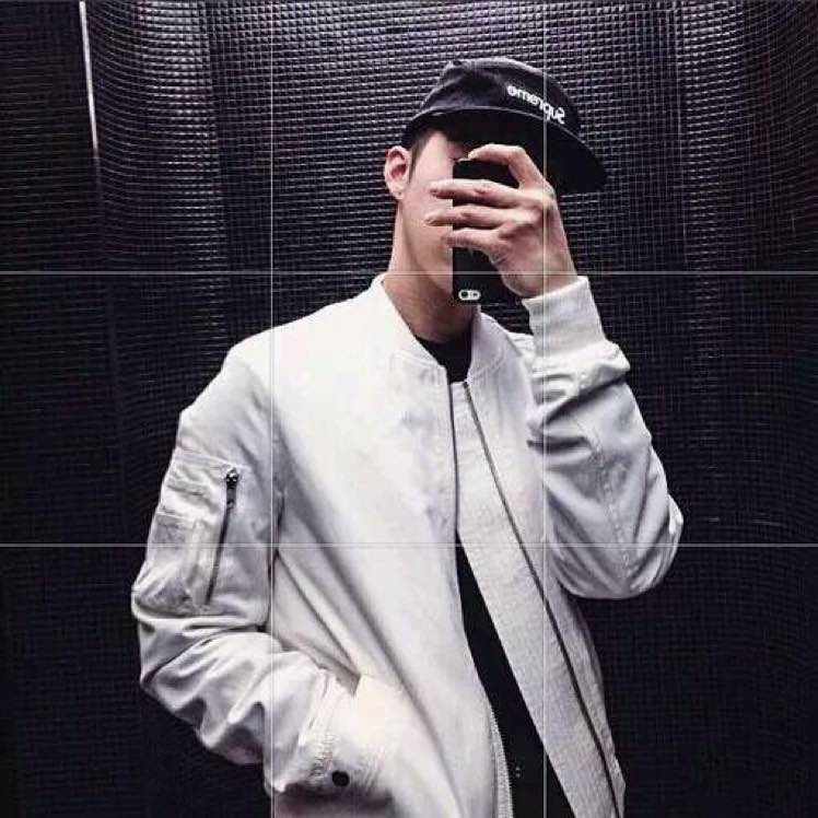 9万关注辉哥游戏解说粉丝:28.5万关注迪哥闯世界