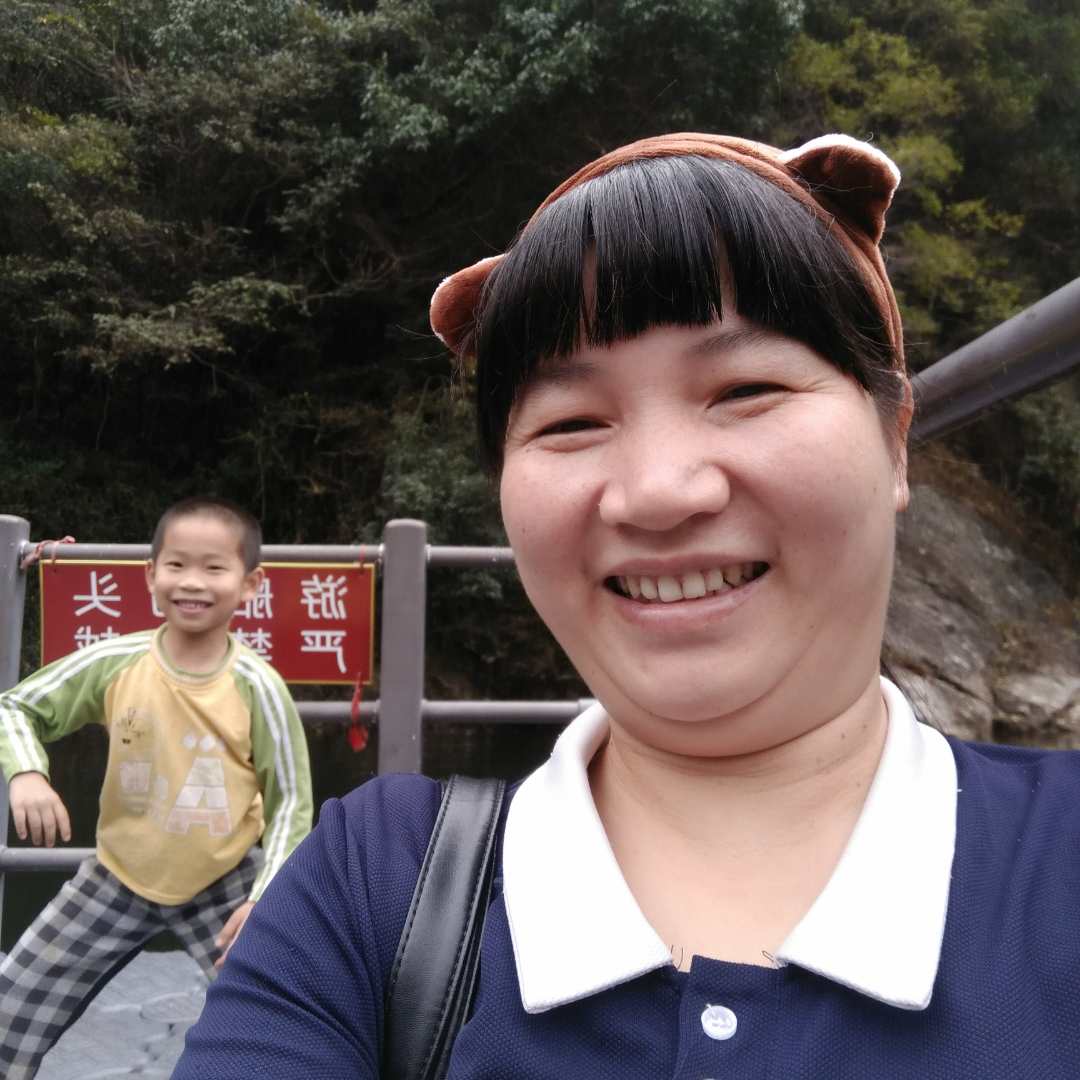 资讯3010兰小芬的头像