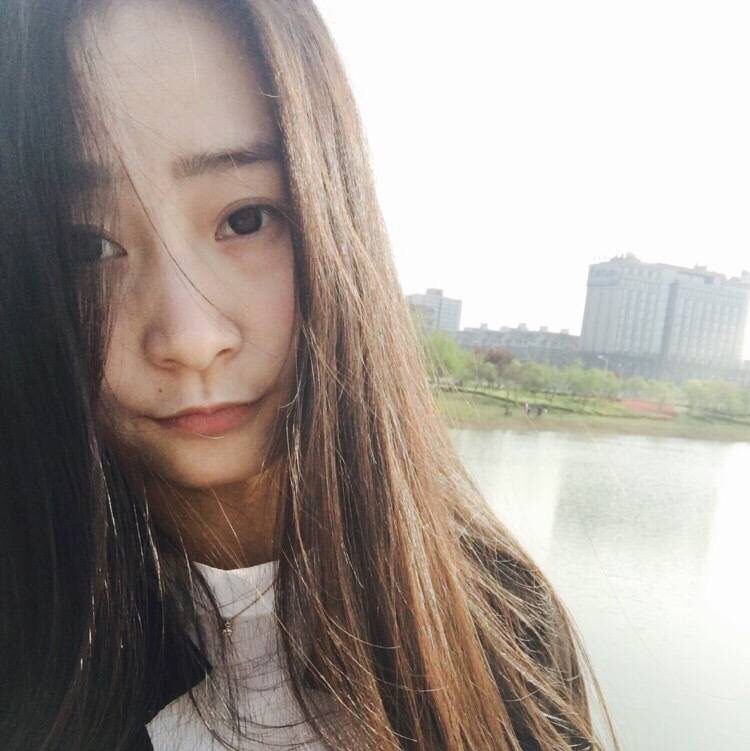 七七的头像