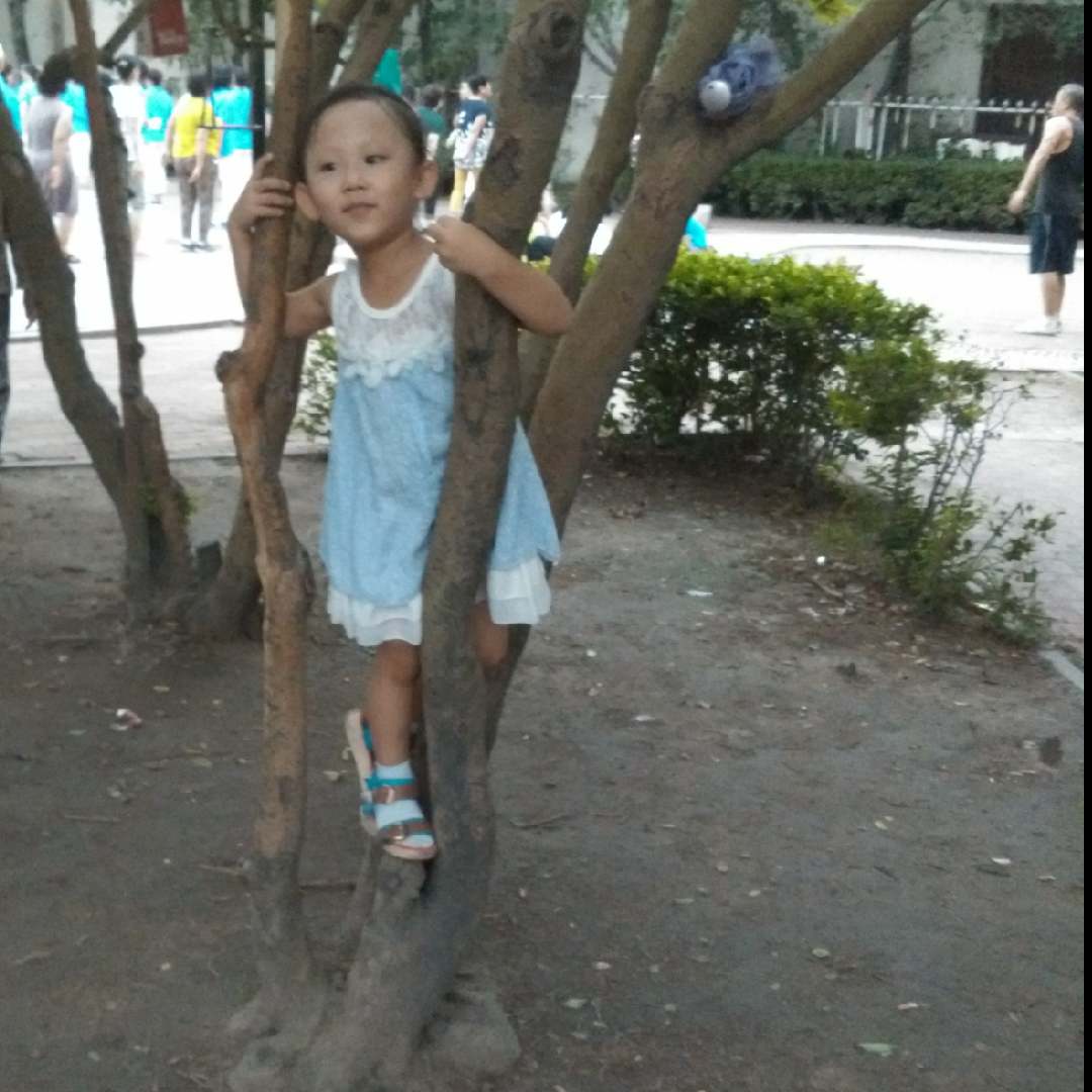 笑笑的头像