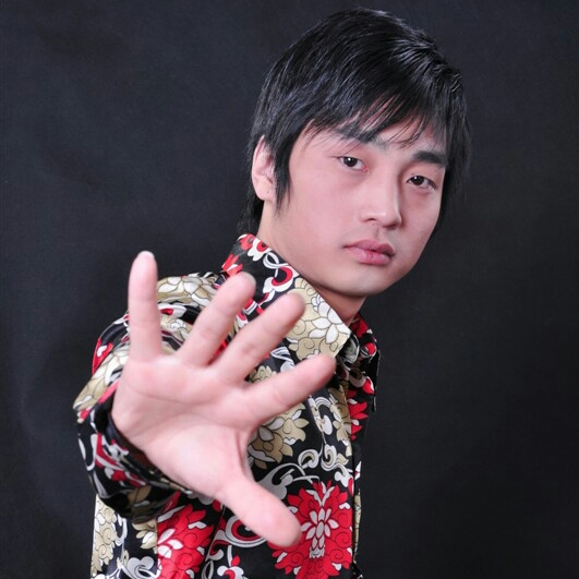 10后0枚勋章关注个人简介:0关注0粉丝24获赞ta还没有发布过视频哦
