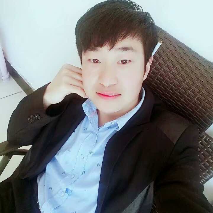 书友1083635333的头像