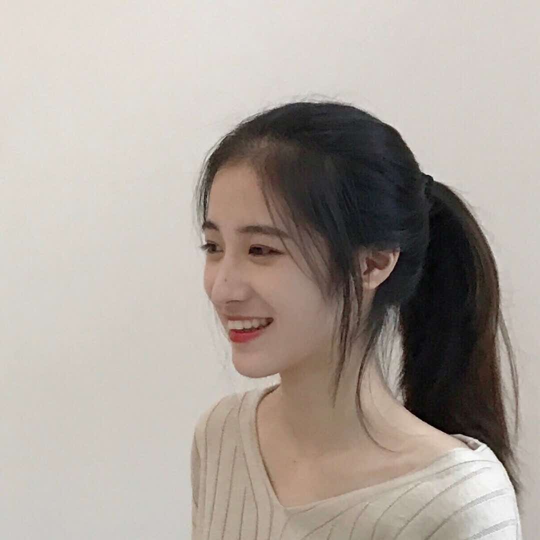 佳佳的头像