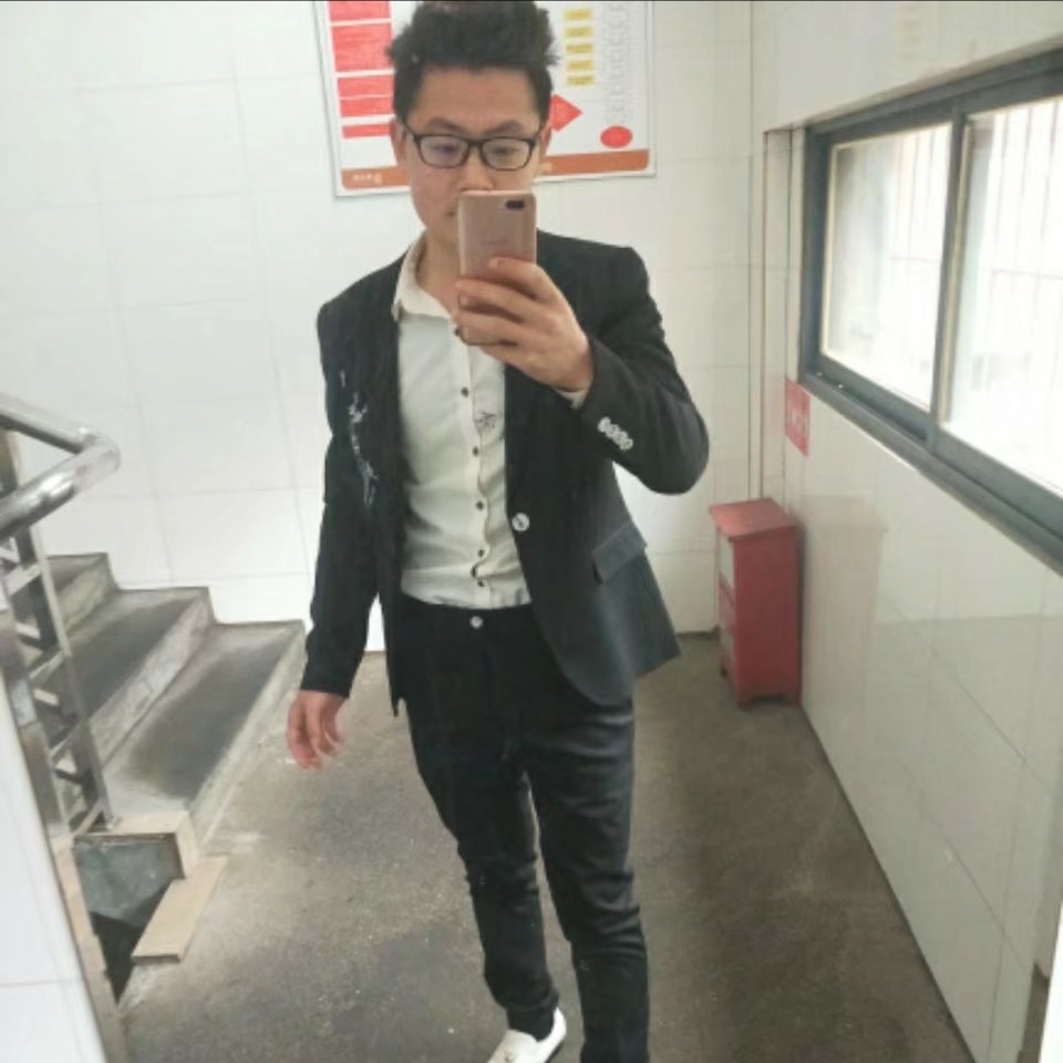 尘的头像