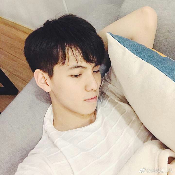 黄紫丹的头像
