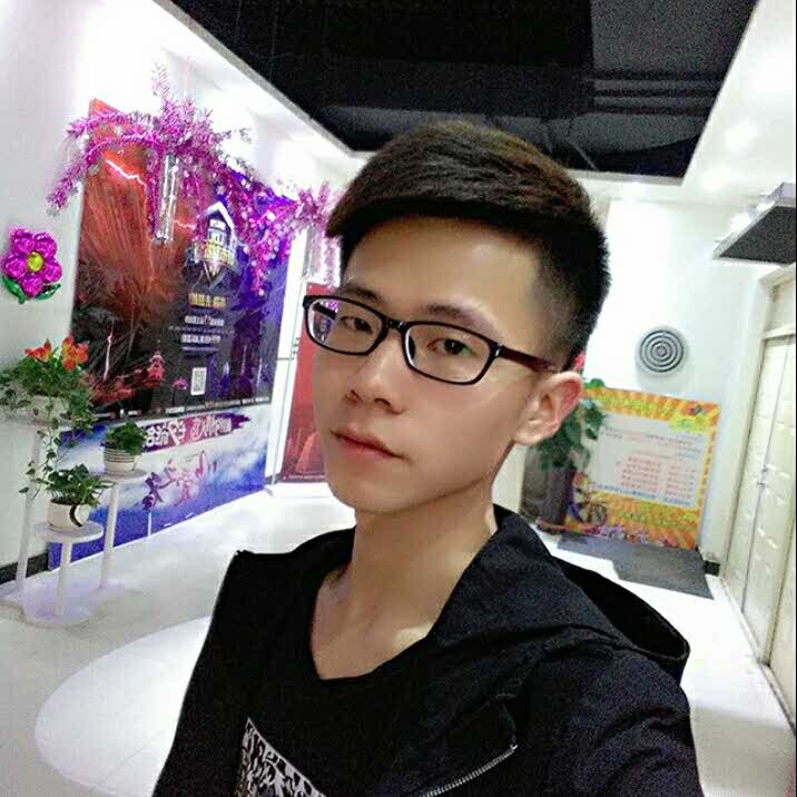 卧龙的头像